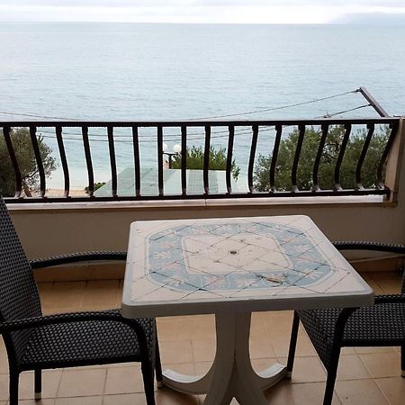 Apartments By The Sea Tucepi, Makarska - 2699 エクステリア 写真